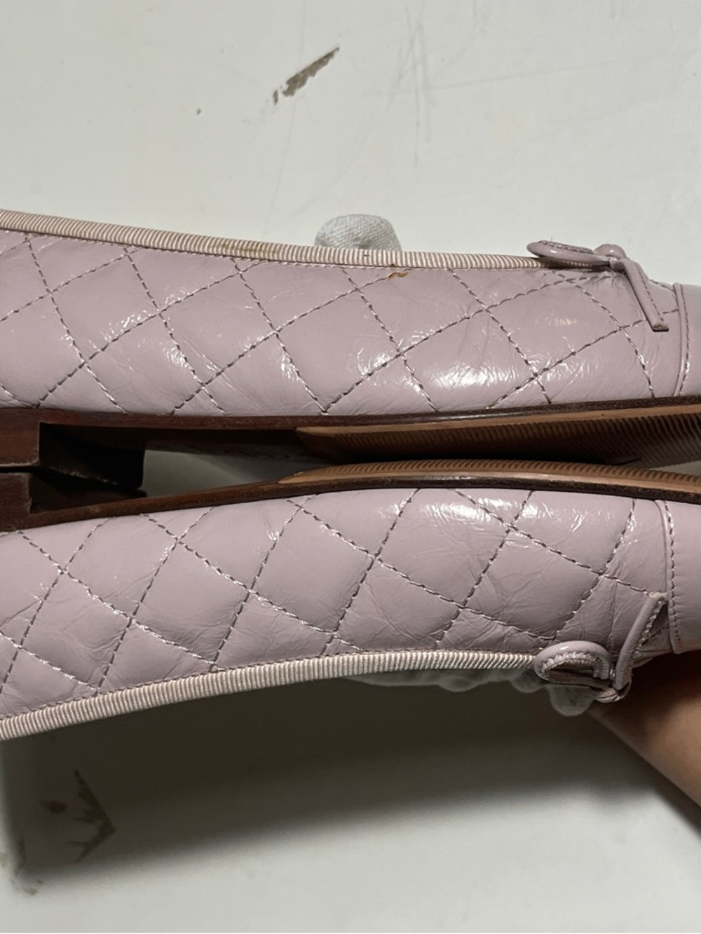CHANEL Quilted Ballet Flats in Dusty Rose Leather with Bow - Picture 5 of 15